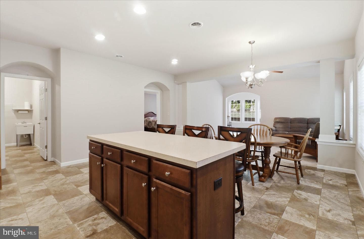 1237 Cantebury Drive photo 19
