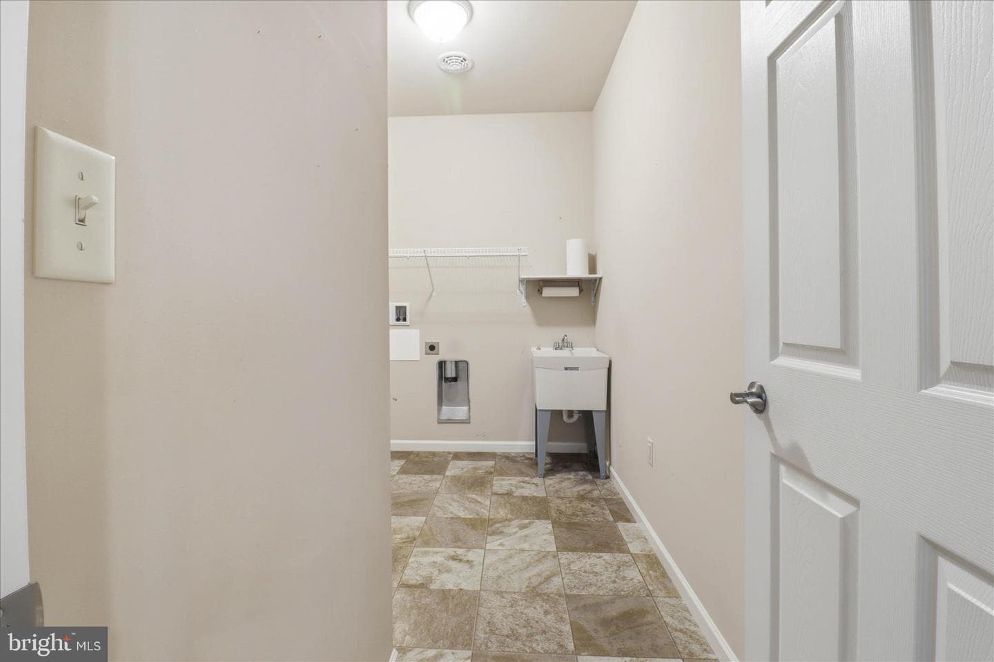 1237 Cantebury Drive photo 32