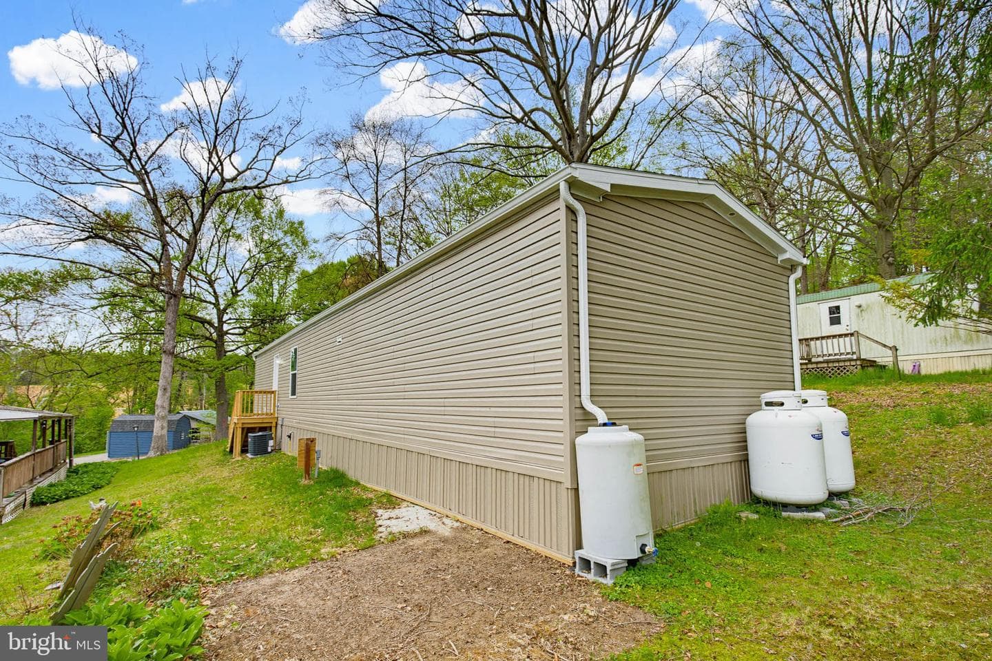 503 Cedar Ln photo 6