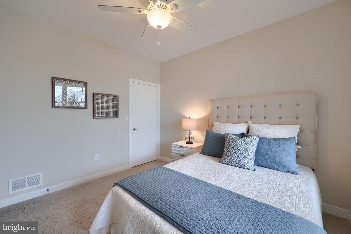 1432 Willow Creek Drive photo 23