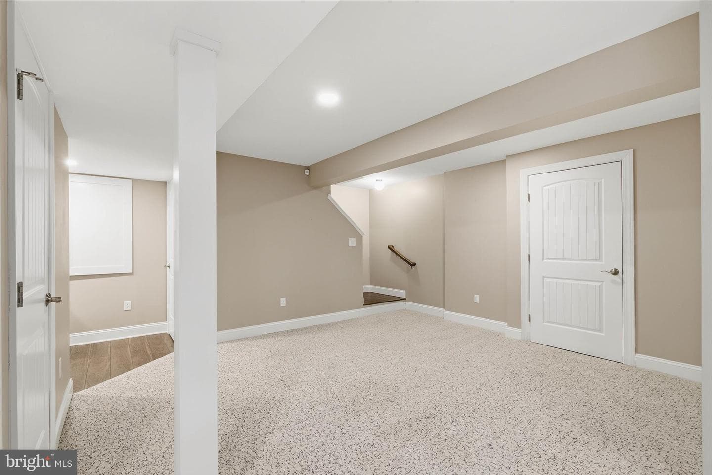 664 Richmond Drive photo 36