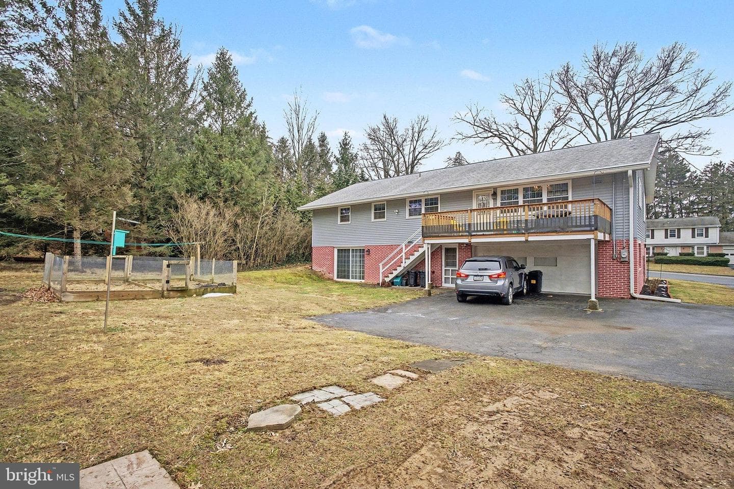 1033 S Mount Joy Street photo 25