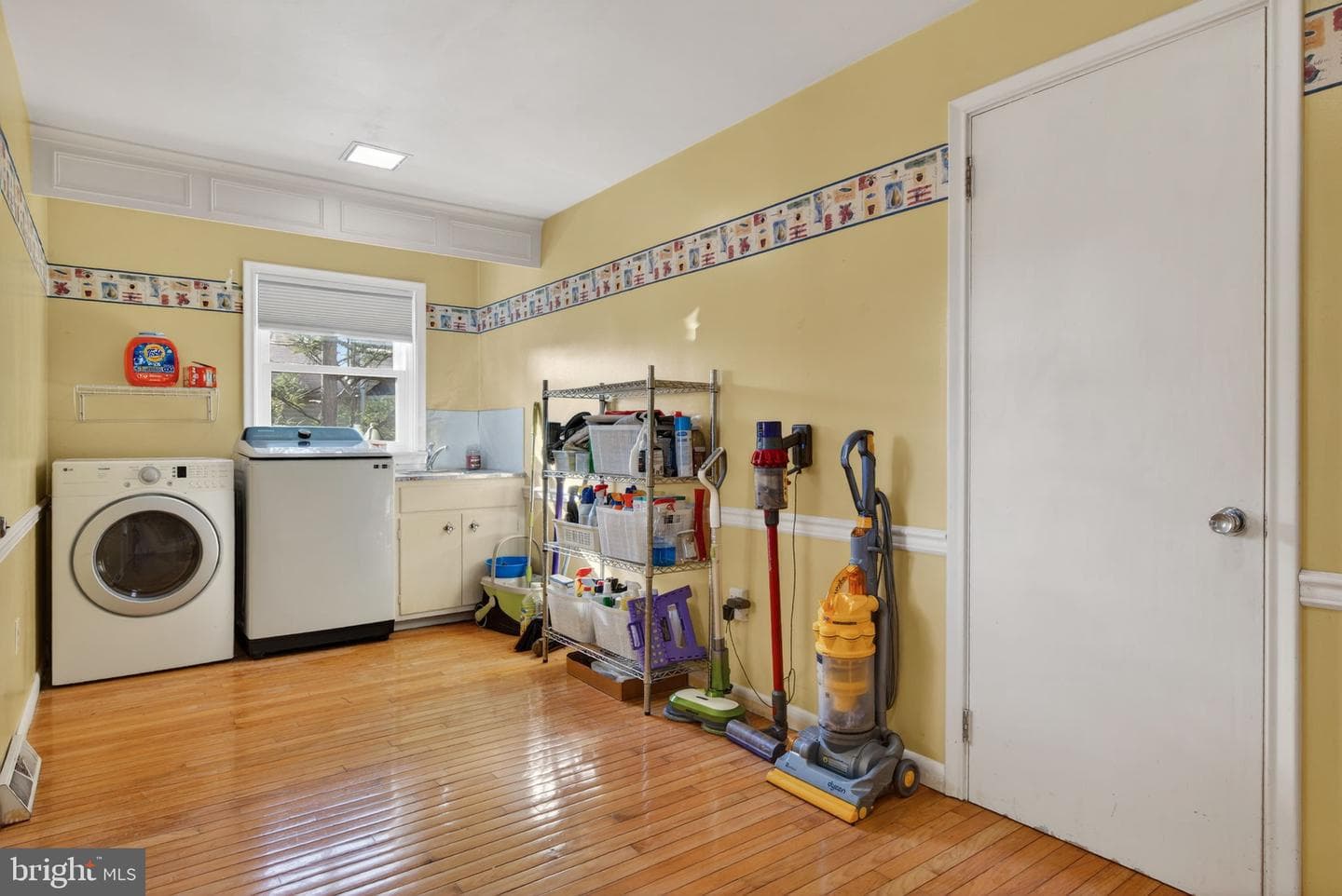 70 Waverly Avenue photo 9