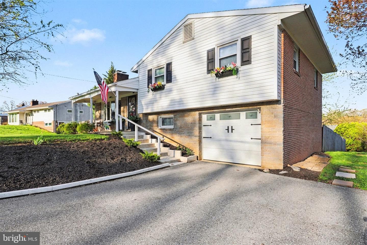 132 Landis Drive photo 4