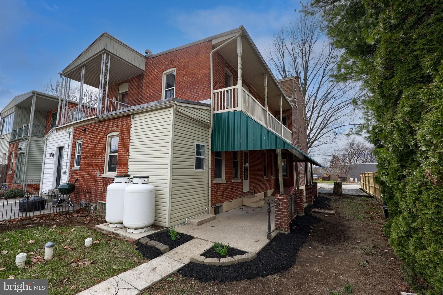 245 N 4th Street photo 32