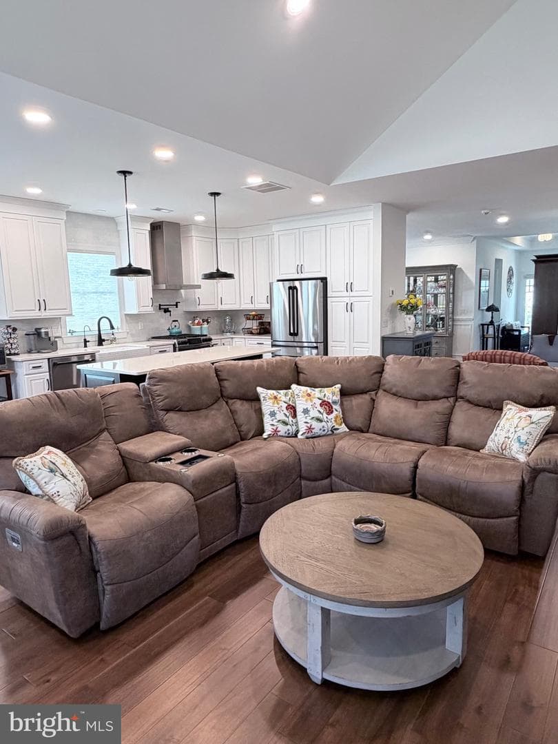 925 Founders Way photo 17