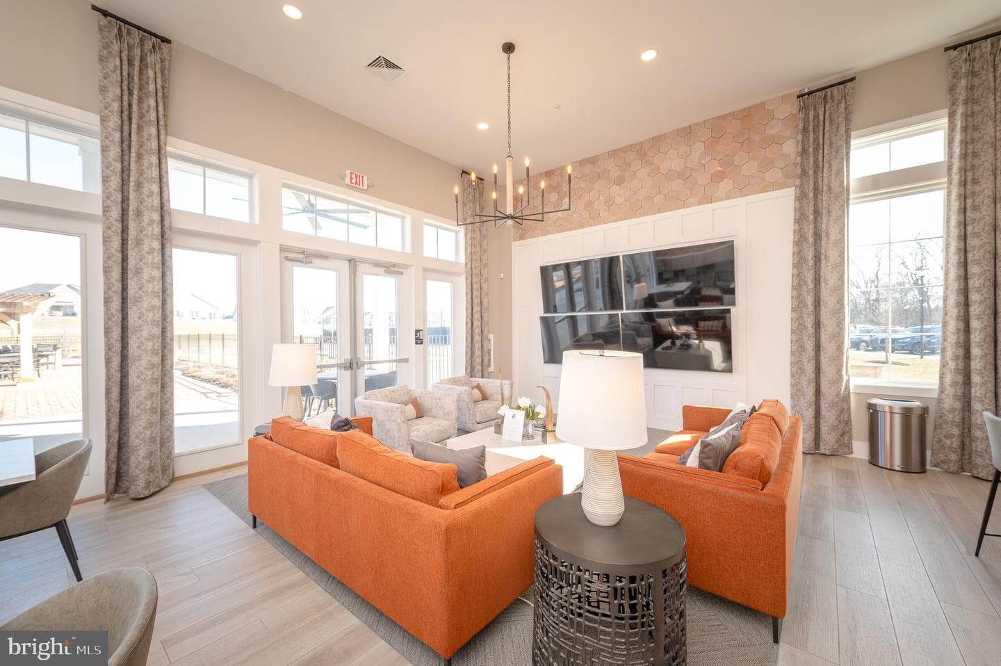 925 Founders Way photo 39