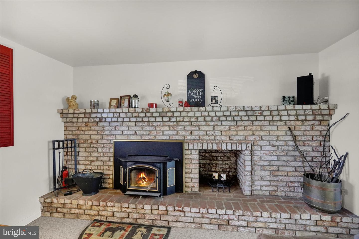 1818 Sturbridge Drive photo 20