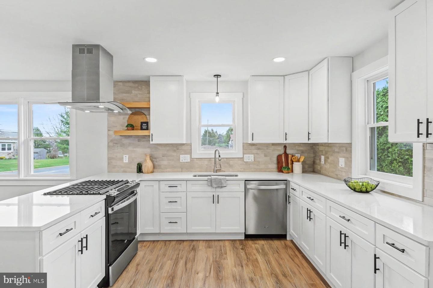 2050 Graystone Road photo 15