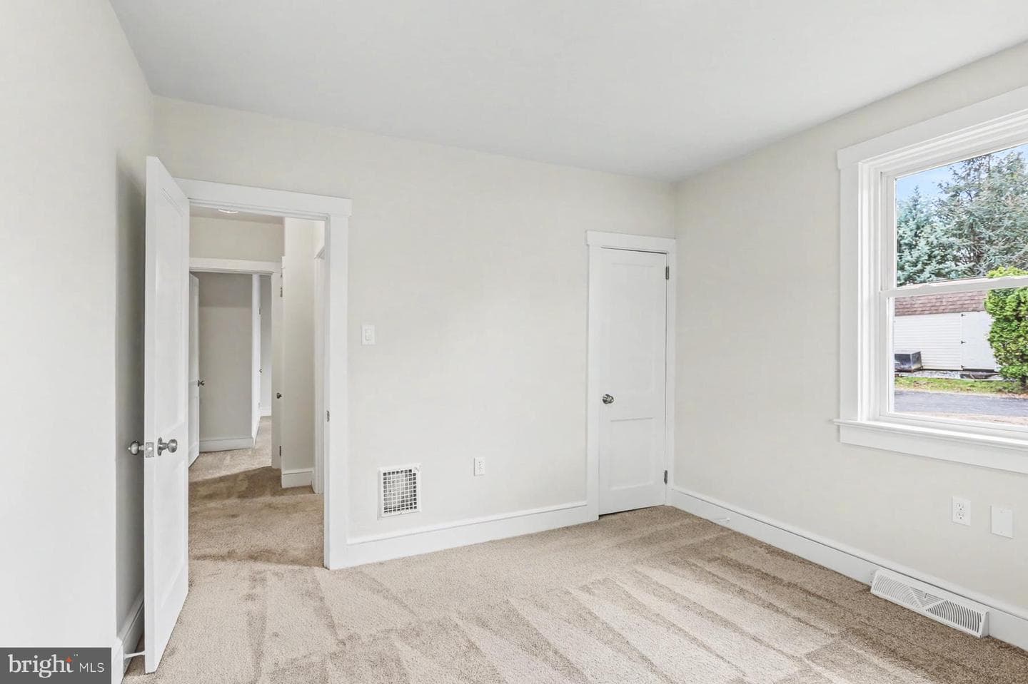 2050 Graystone Road photo 20