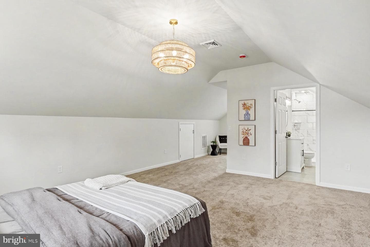 2050 Graystone Road photo 29