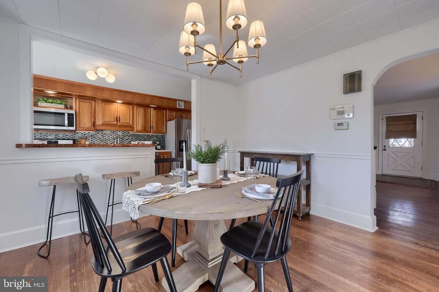 1026 W Ross Street photo 19