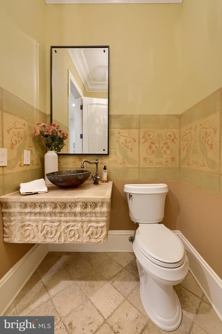 905 Greenside Drive photo 98
