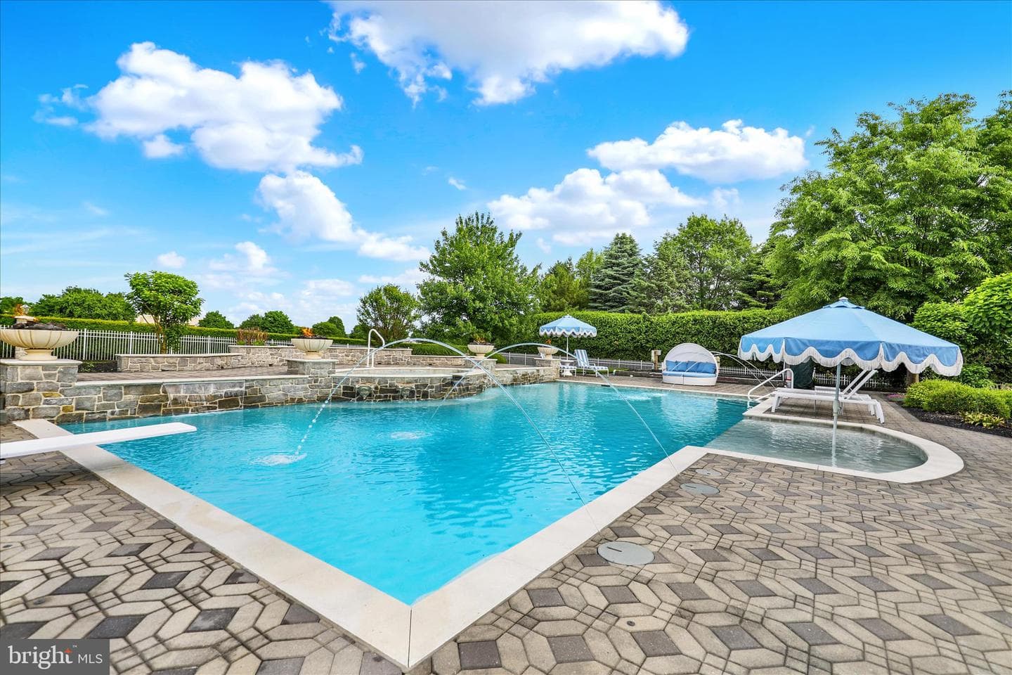 1000 Bluestone Drive photo 13