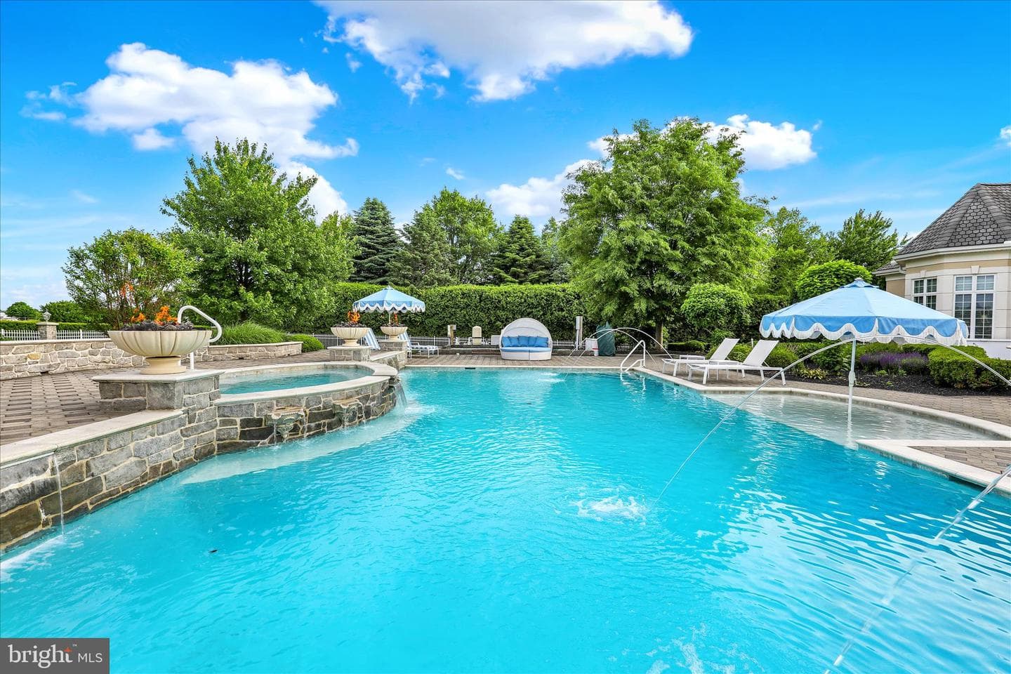 1000 Bluestone Drive photo 15