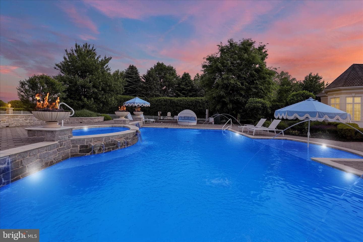1000 Bluestone Drive photo 16
