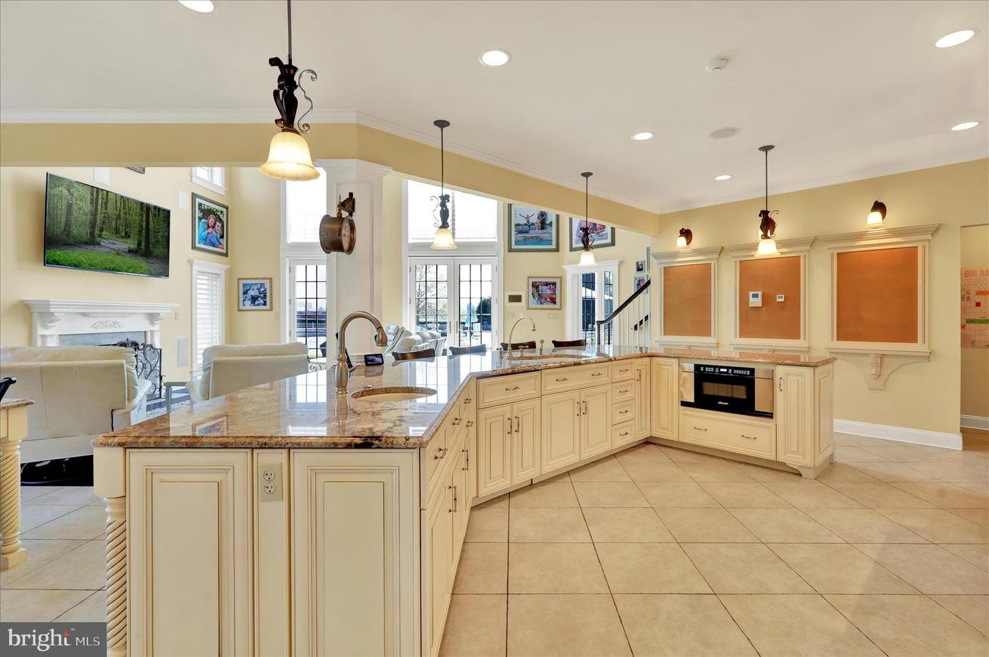 1000 Bluestone Drive photo 56