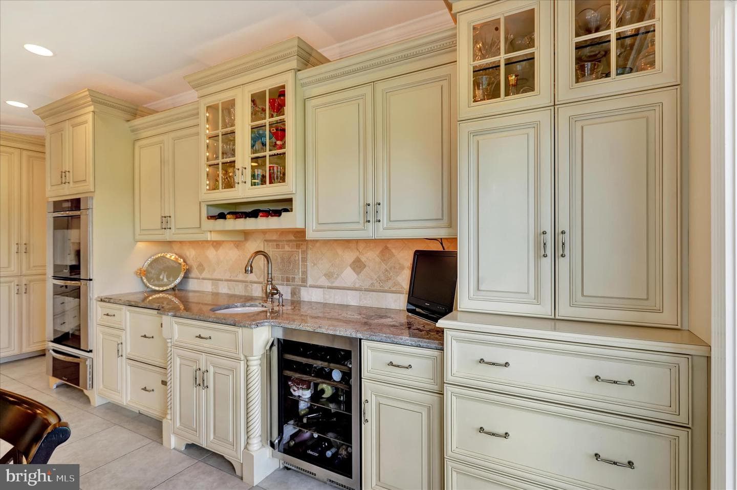 1000 Bluestone Drive photo 61