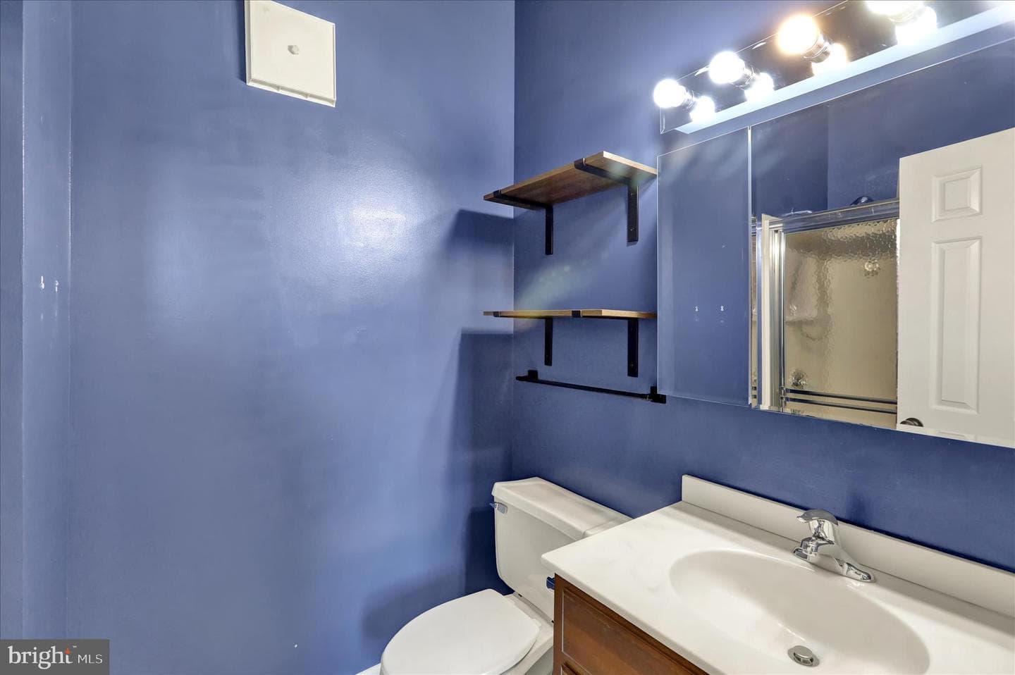 247 N Shippen Street #411 photo 16