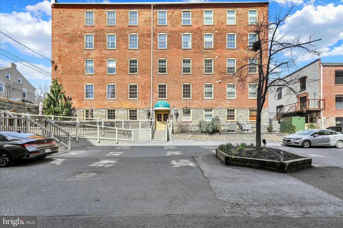 247 N Shippen Street #411 photo 2