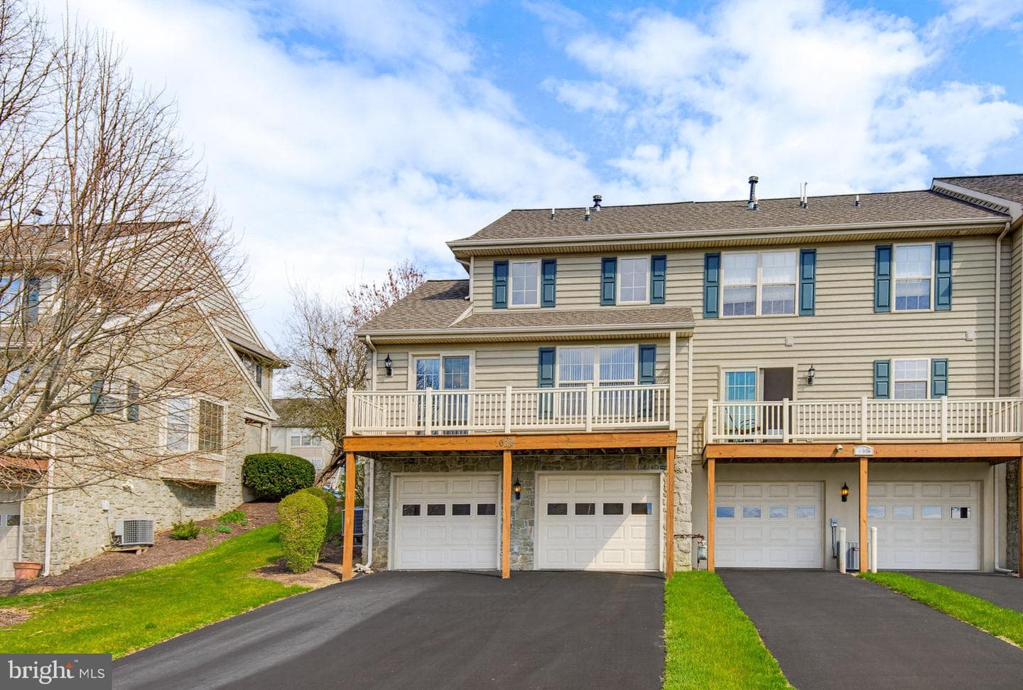 674 Royal View Drive photo 42