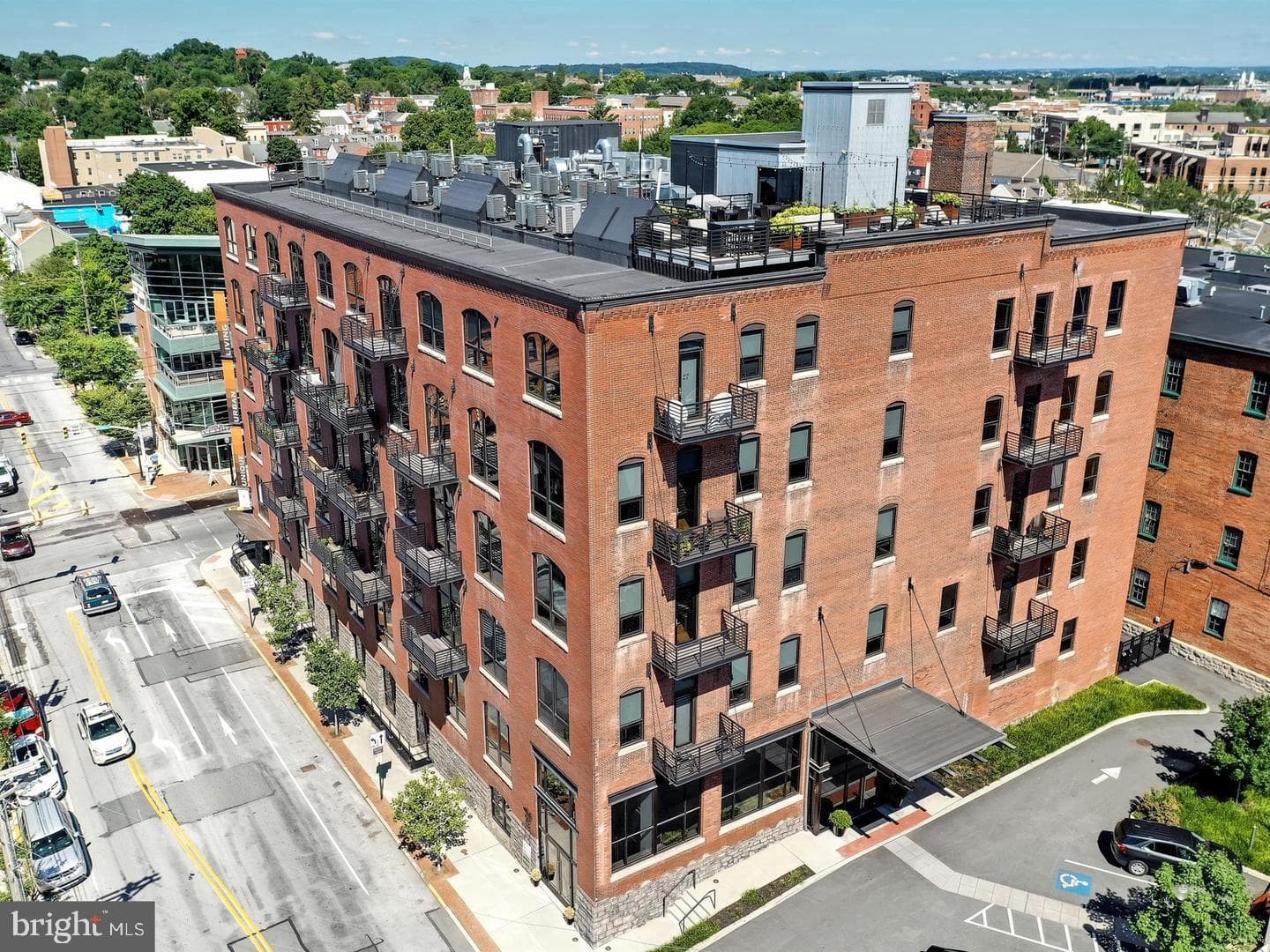 41 W Lemon Street #308, Lancaster