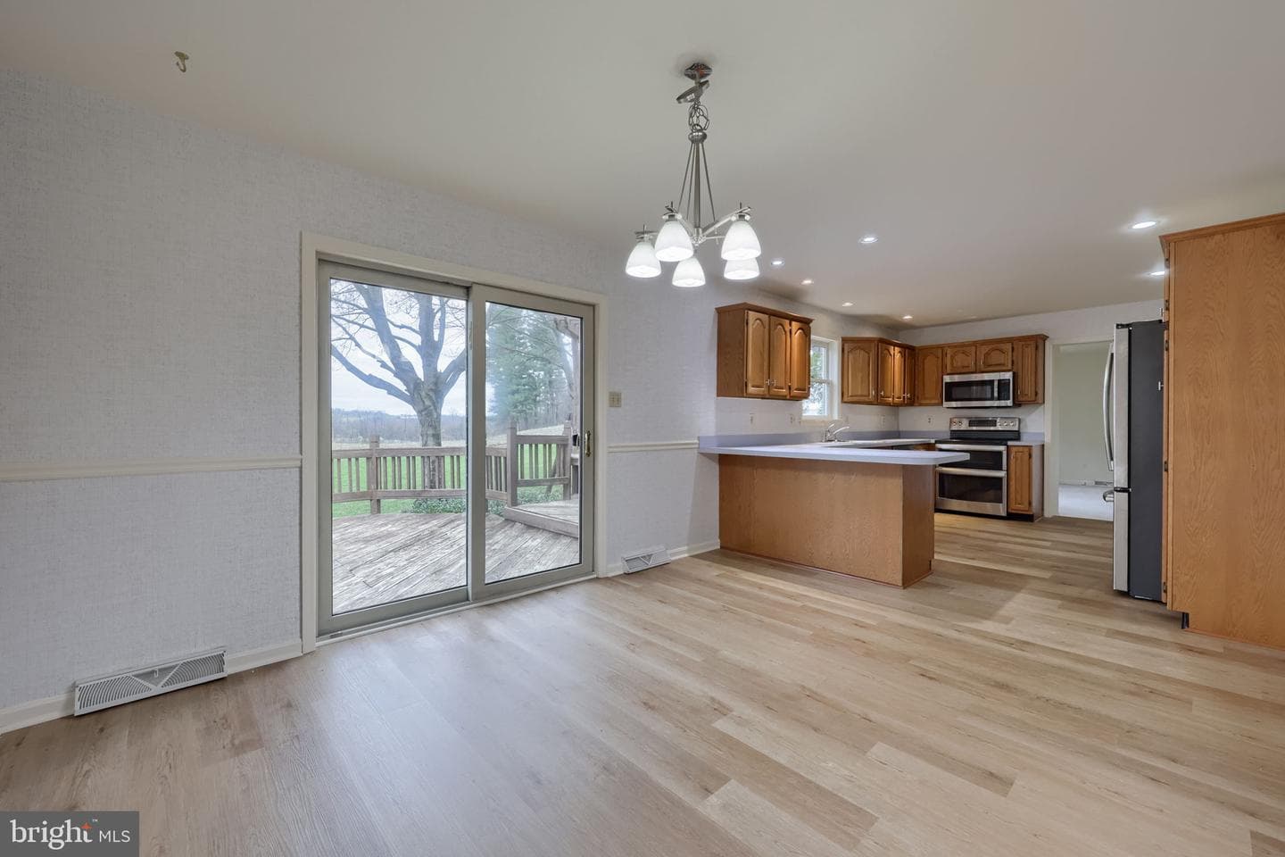 1001 Rebecca Drive photo 12