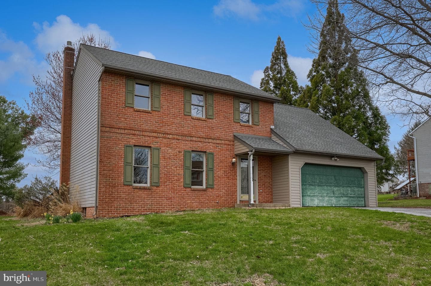 1001 Rebecca Drive photo 2