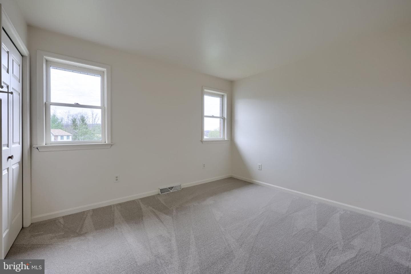 1001 Rebecca Drive photo 31