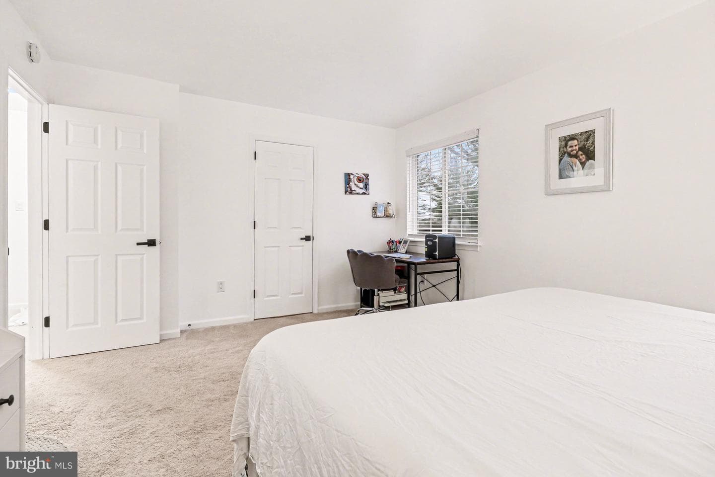 606 Crestgate Place photo 16