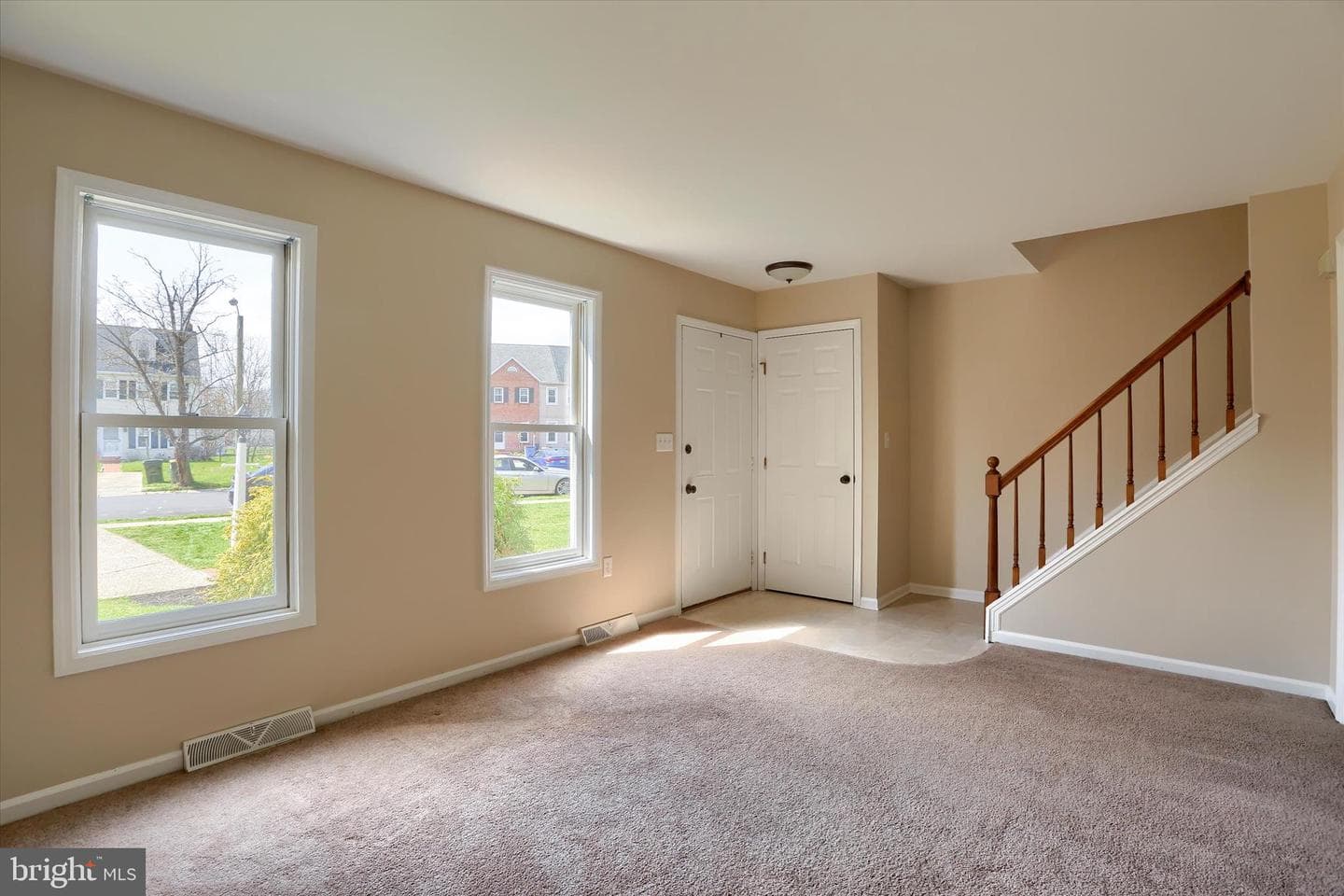 339 Cardinal Road photo 7