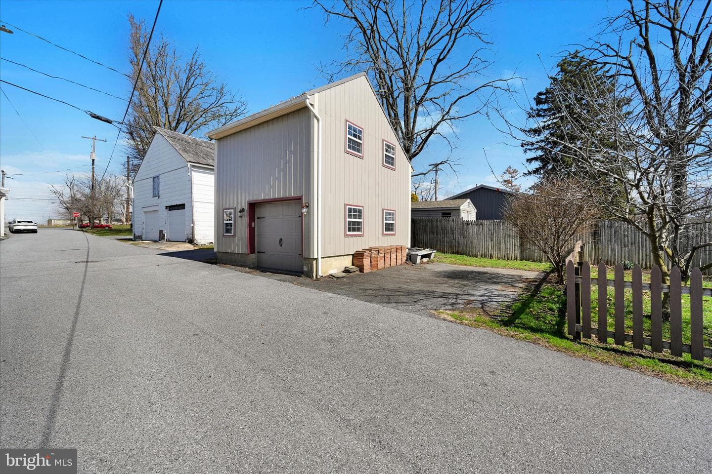 173 W Broad Street photo 37