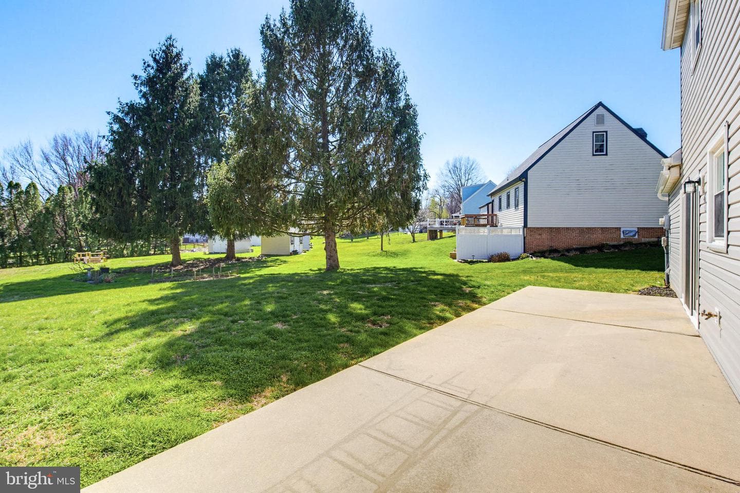 2655 Hemlock Drive photo 30