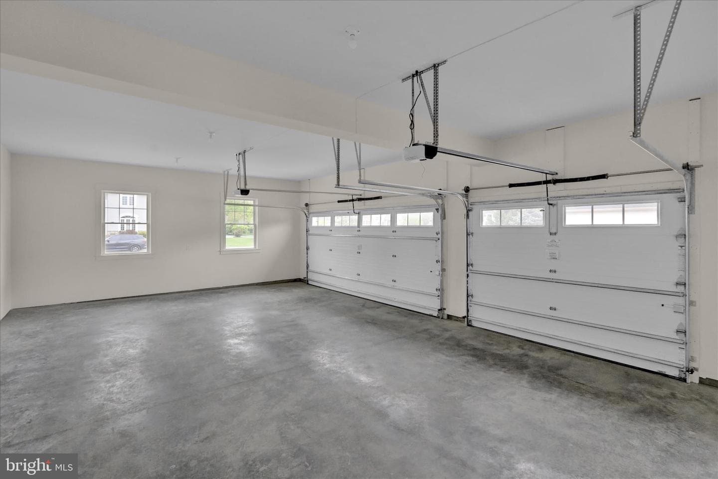 513 Cheltenham Court photo 53