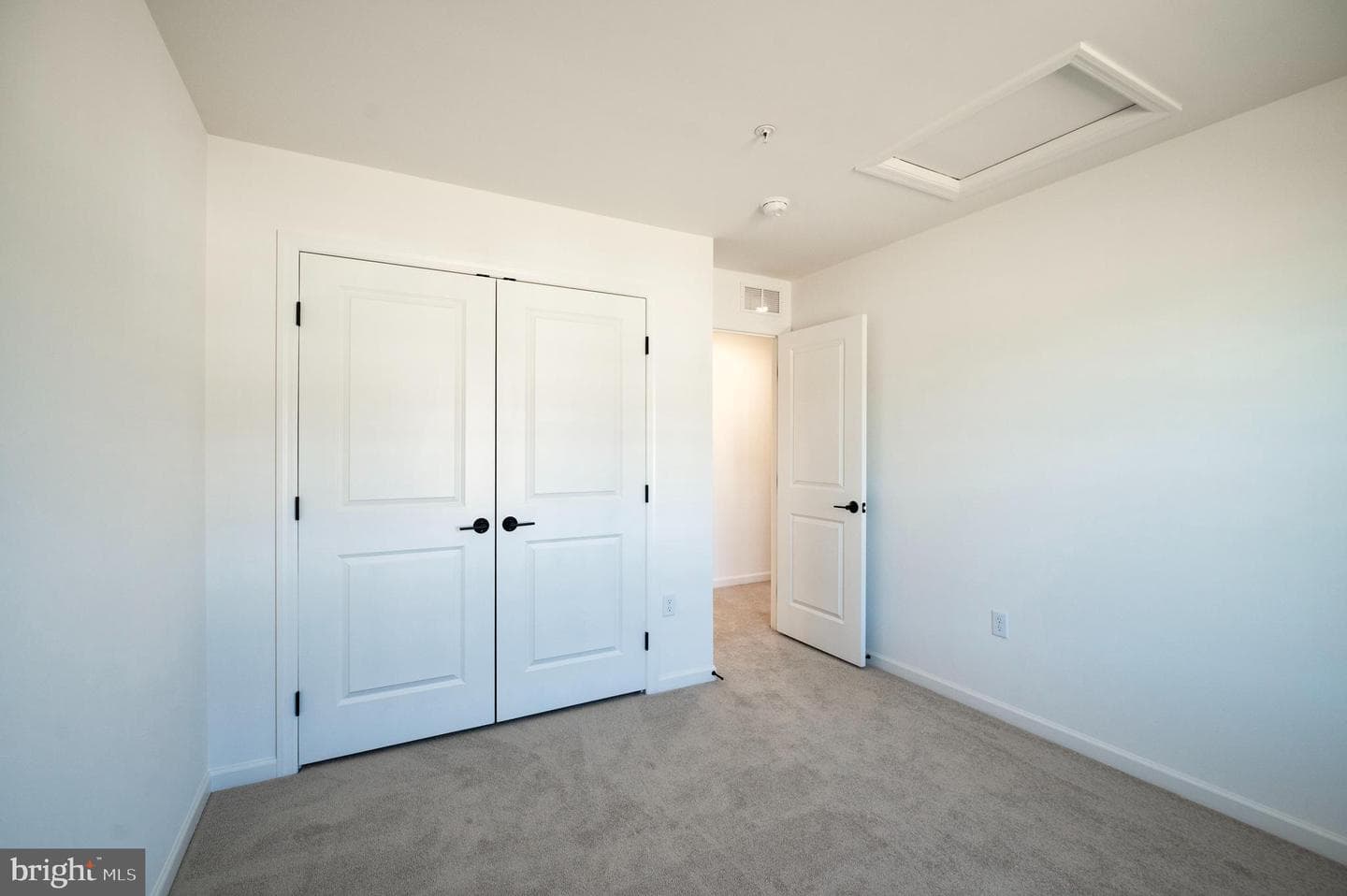 2453 Spring Water Circle photo 11