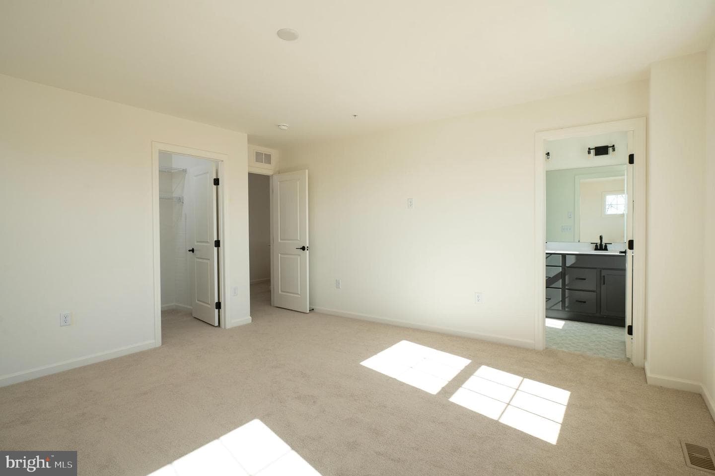 2453 Spring Water Circle photo 7