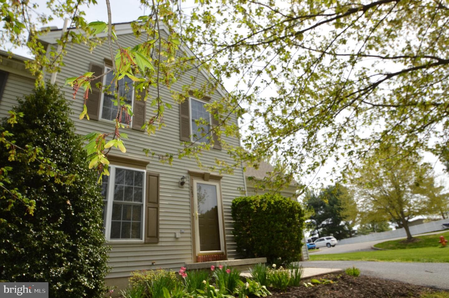 247 Harvard Avenue photo 1