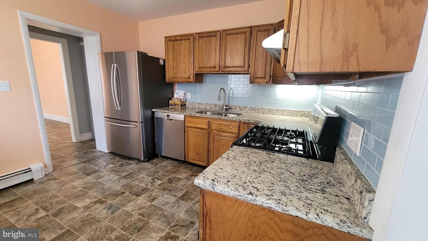 460 Chestnut Street photo 12