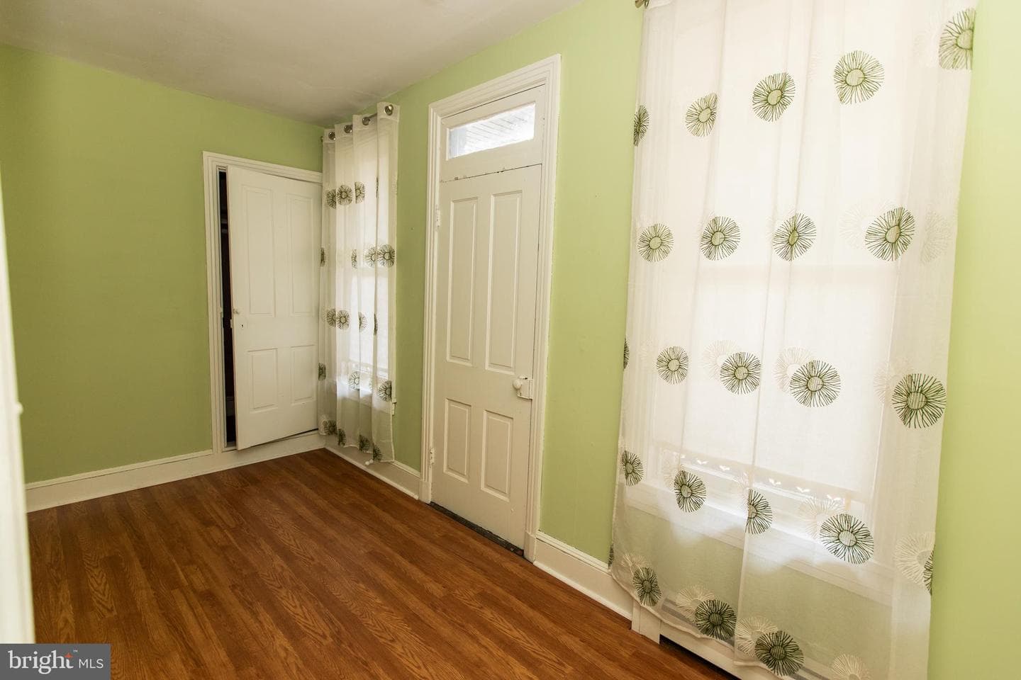 460 Chestnut Street photo 17