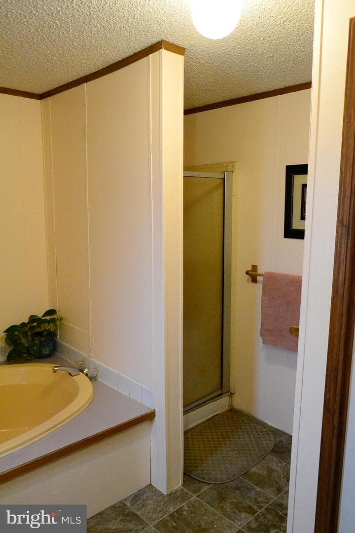 105 Bridlewood Court S photo 12