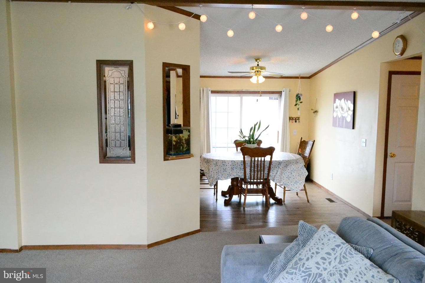 105 Bridlewood Court S photo 4