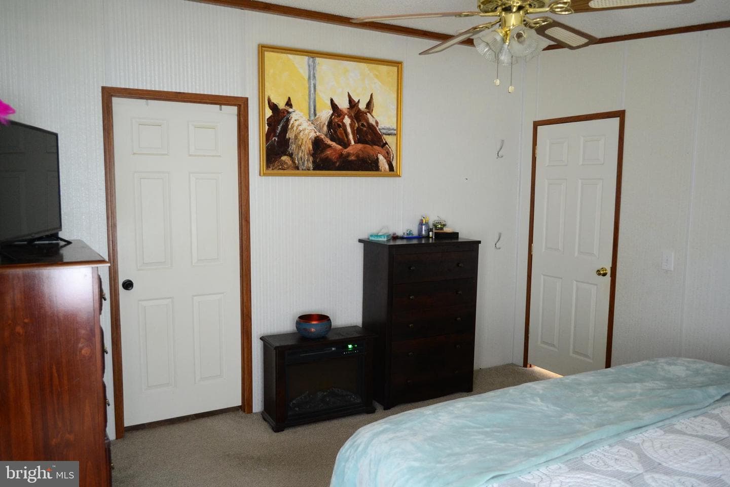 105 Bridlewood Court S photo 7