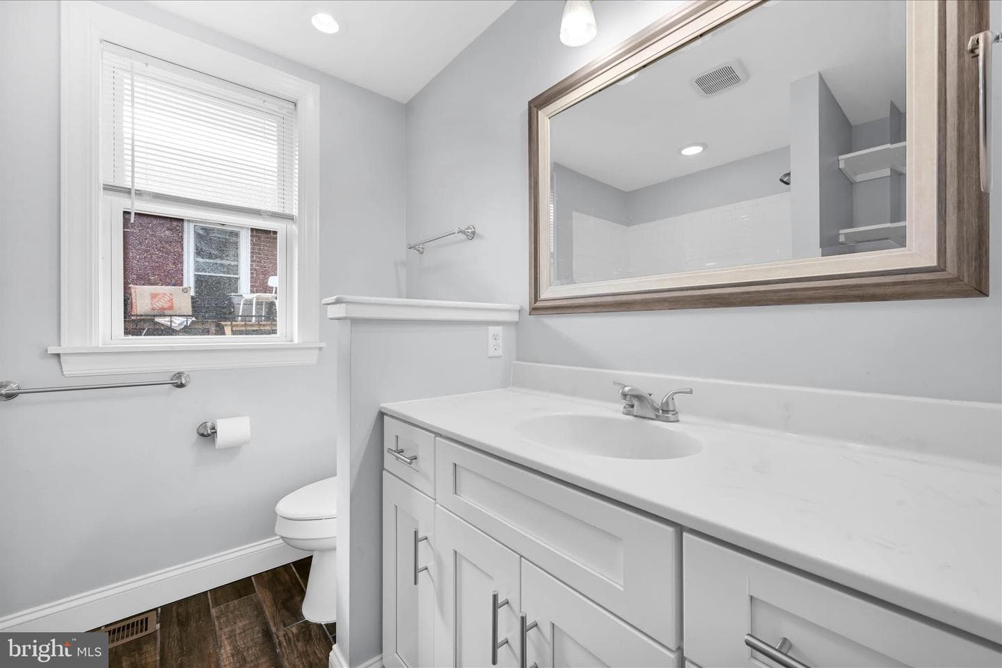 227 N 3rd Street photo 14