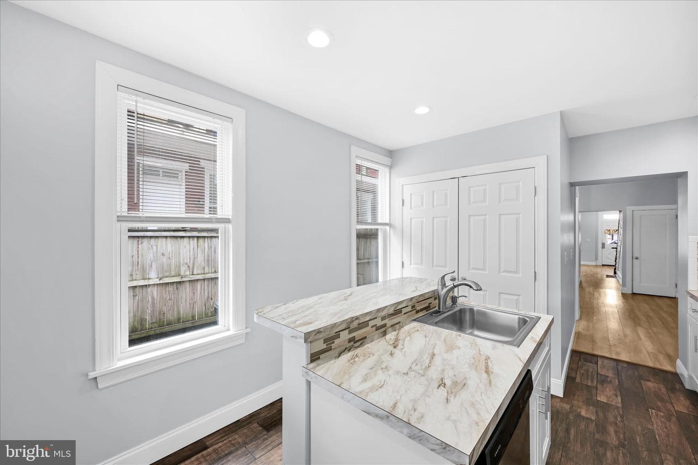 227 N 3rd Street photo 9