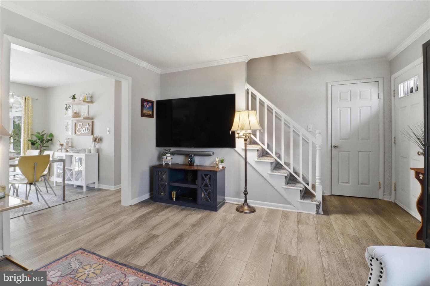 213 Skylark Road photo 4