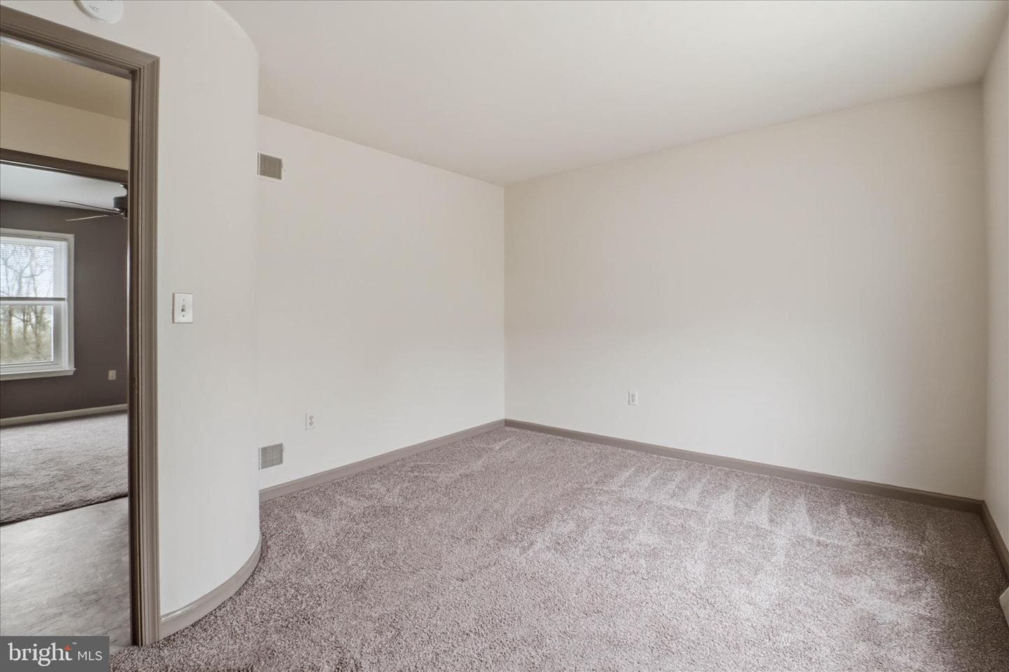 129 Carriage House Drive photo 19