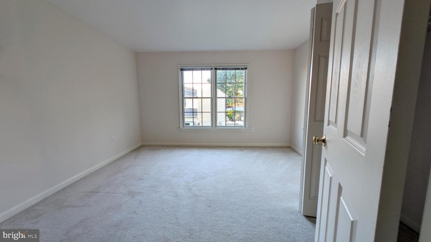 314 Portland Place photo 12