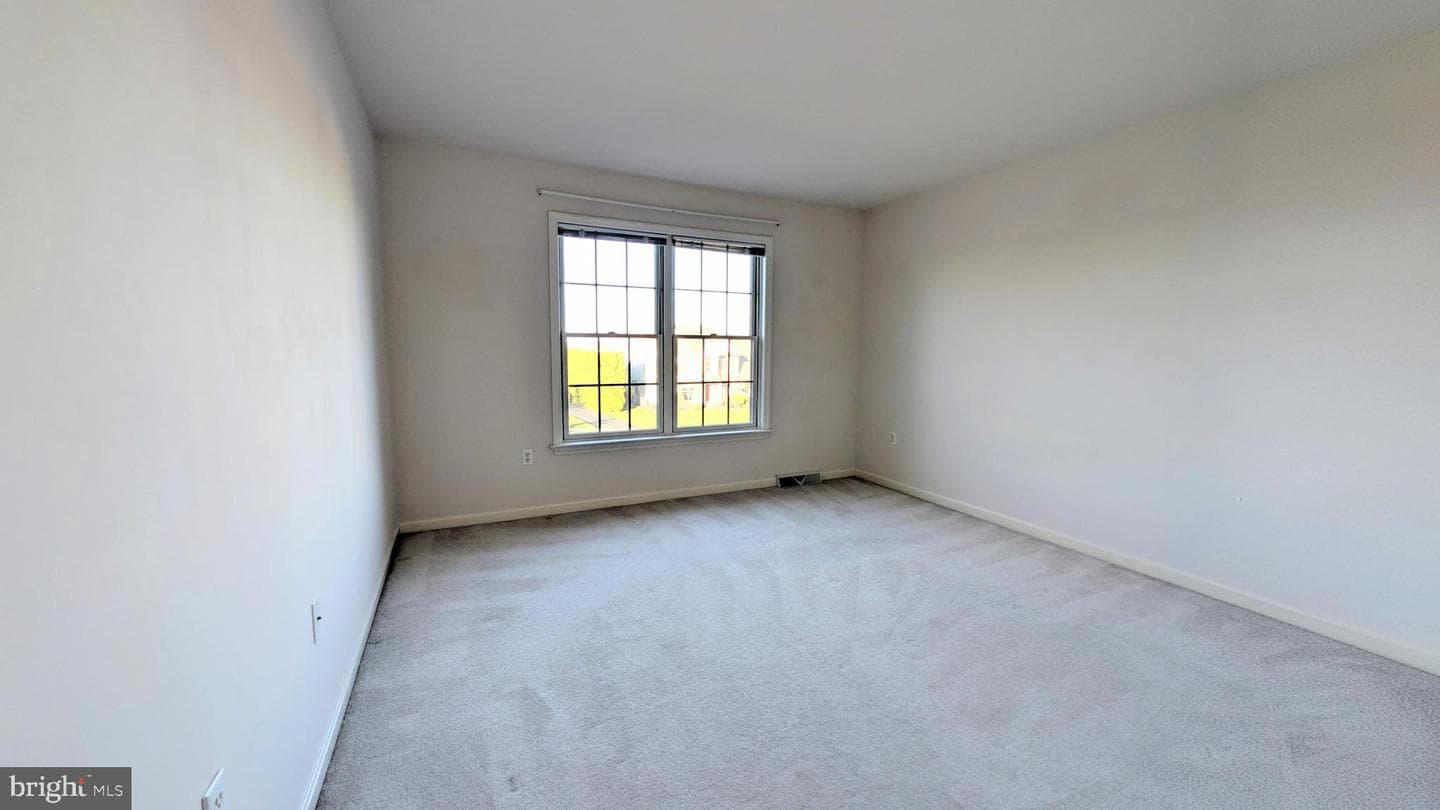 314 Portland Place photo 14