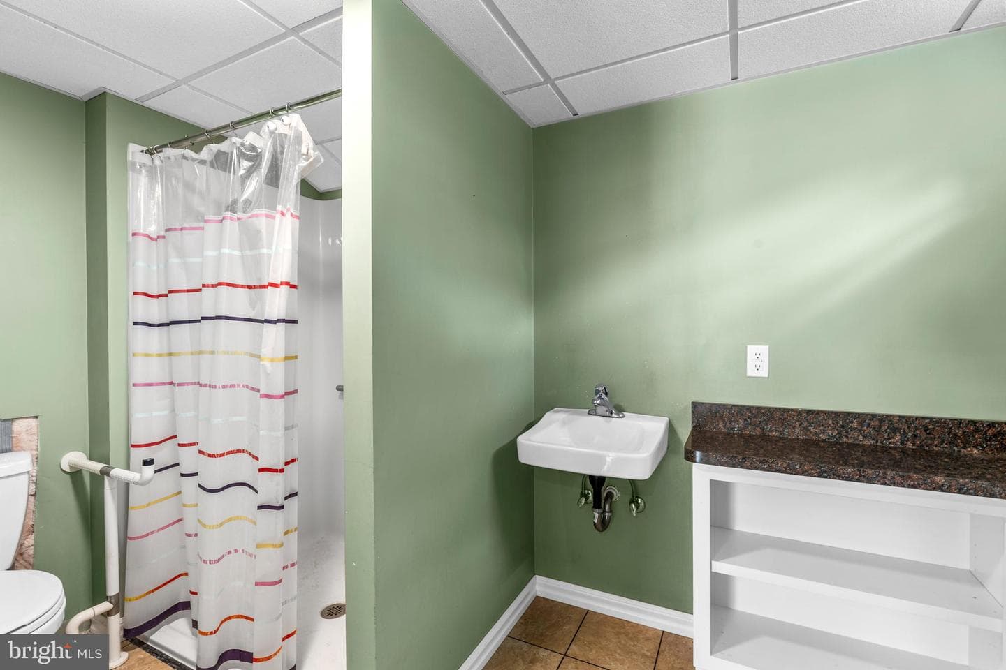 188 Hillcrest Road photo 31