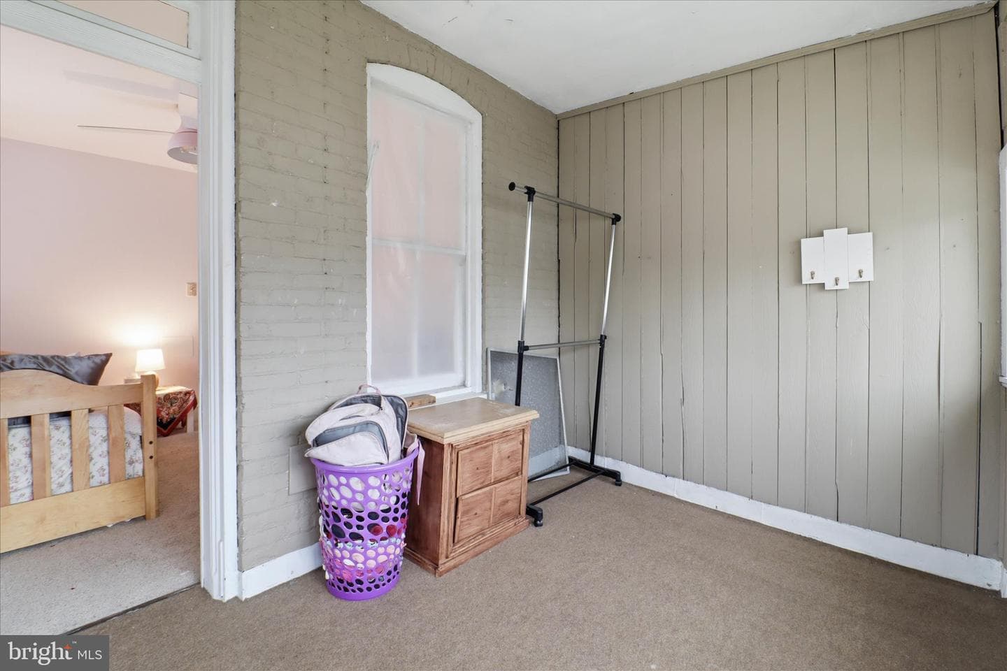 418 E Ross Street photo 37